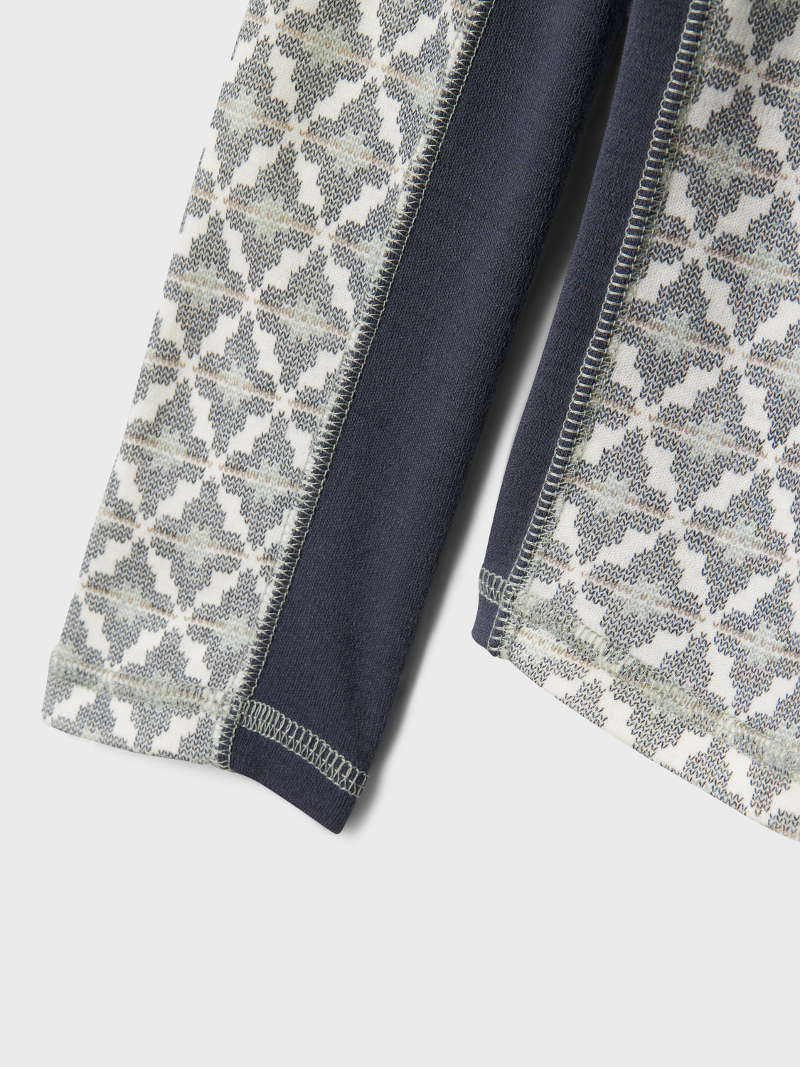 model_shot-front_full